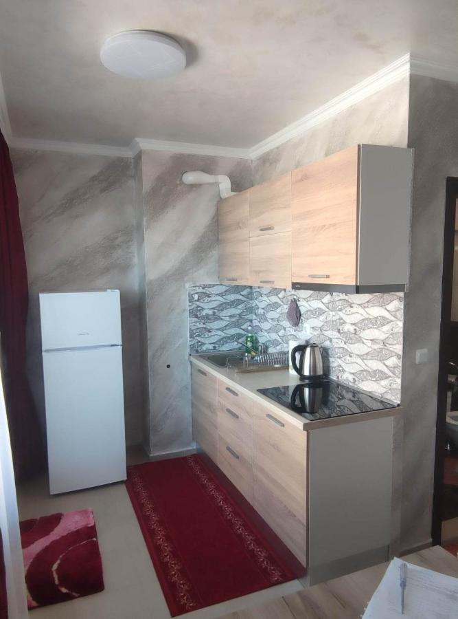 Apartament Piero 帕莫瑞 外观 照片